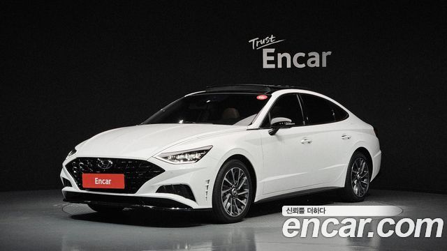 Hyundai Sonata 2023 — photo 1