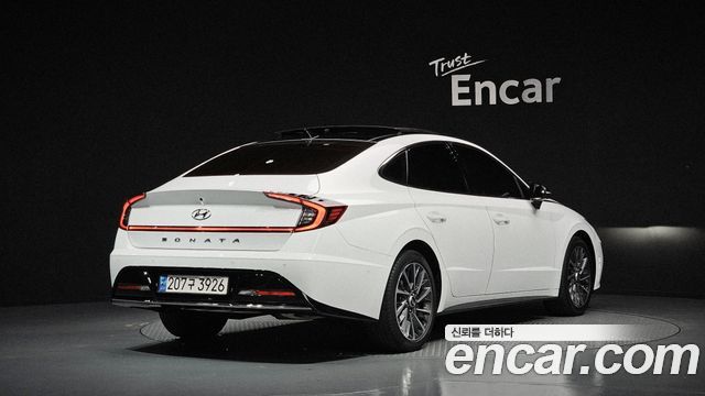 Hyundai Sonata 2023 — photo 2