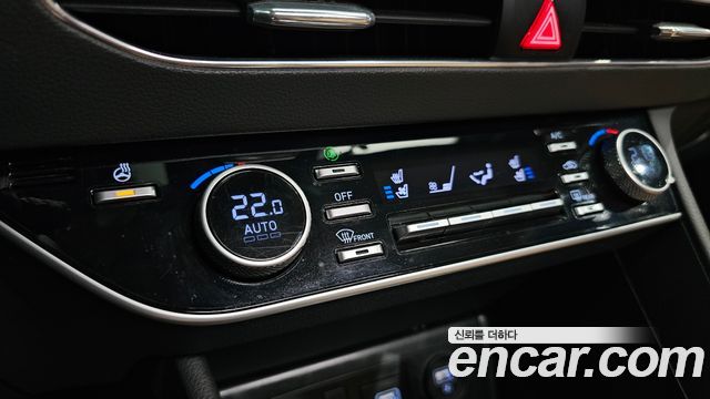 Hyundai Sonata 2023 — photo 21