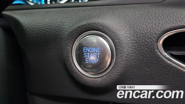 Hyundai Sonata 2023 — photo 30