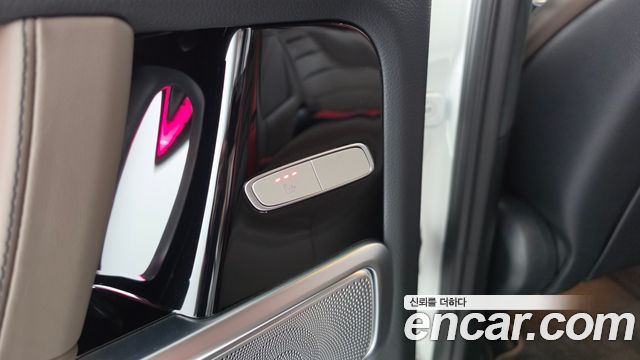 Mercedes-Benz G-Class 2024 — photo 23