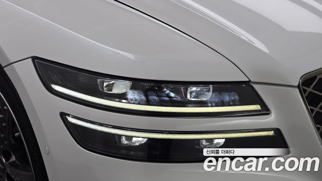 Genesis G80 2022 — photo 8
