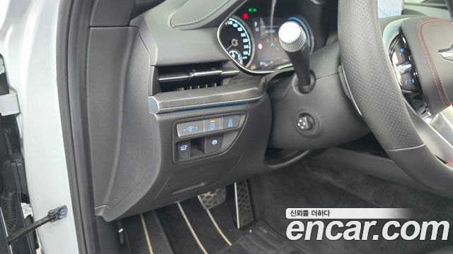 Genesis G80 2022 — photo 28