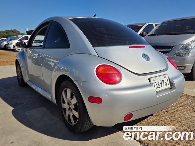 Volkswagen Beatle 2004 — photo 6