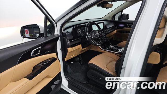 Kia Canival 2022 — photo 13