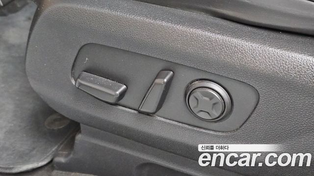 Kia Canival 2022 — photo 25