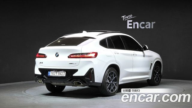 BMW X4 2022 — photo 2