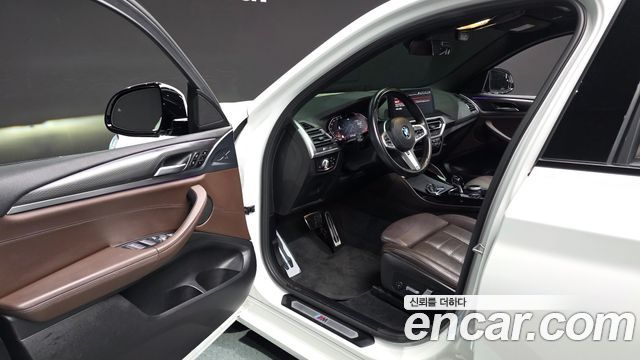 BMW X4 2022 — photo 10