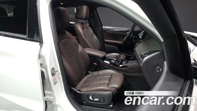 BMW X4 2022 — photo 11