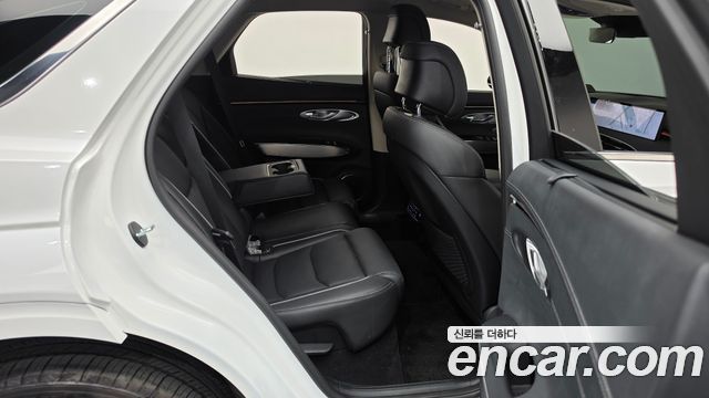 Genesis GV70 2025 — photo 12