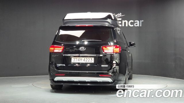 Kia Canival 2017 — photo 4