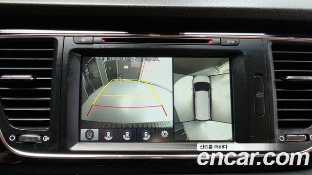 Kia Canival 2017 — photo 20