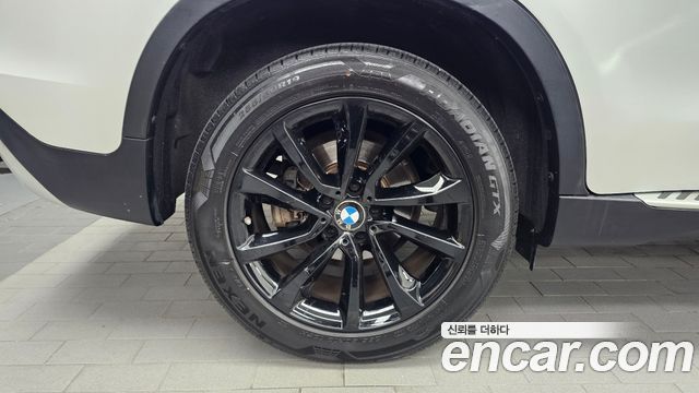 BMW X6 2017 — photo 5