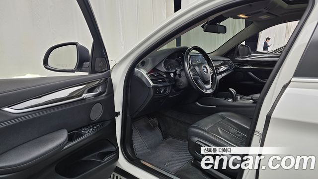 BMW X6 2017 — photo 10