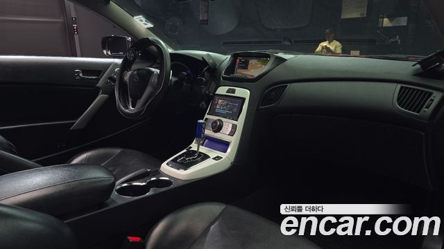 Hyundai Genesis 2010 — photo 7