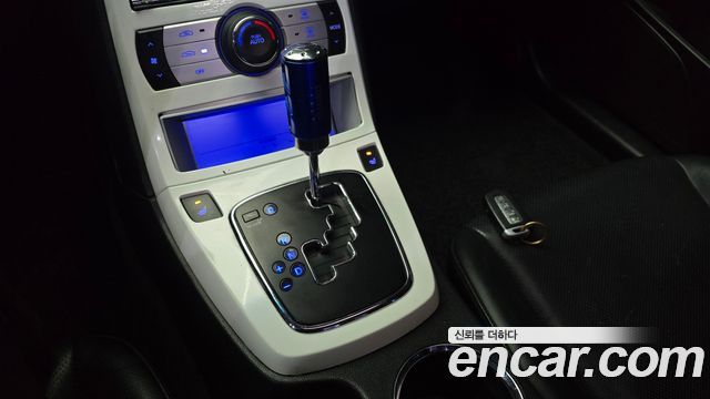 Hyundai Genesis 2010 — photo 9