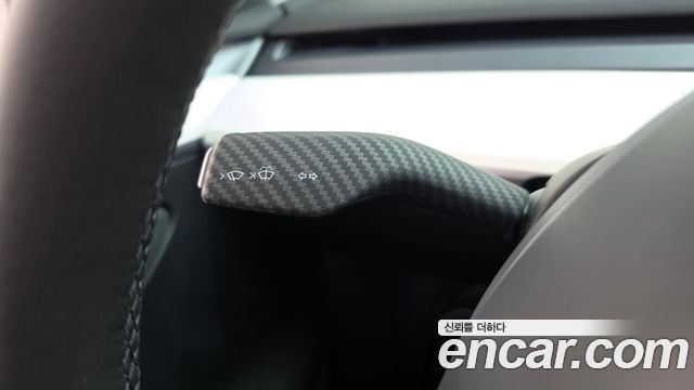 Tesla Model Y 2024 — photo 24