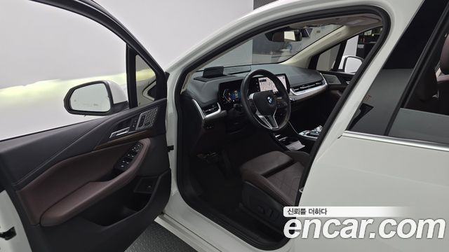BMW 2-Series 2024 — photo 13