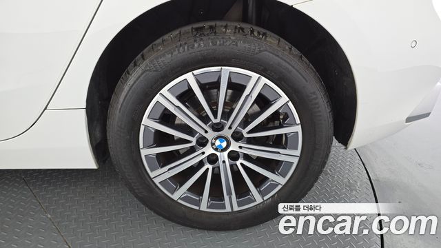 BMW 2-Series 2024 — photo 7