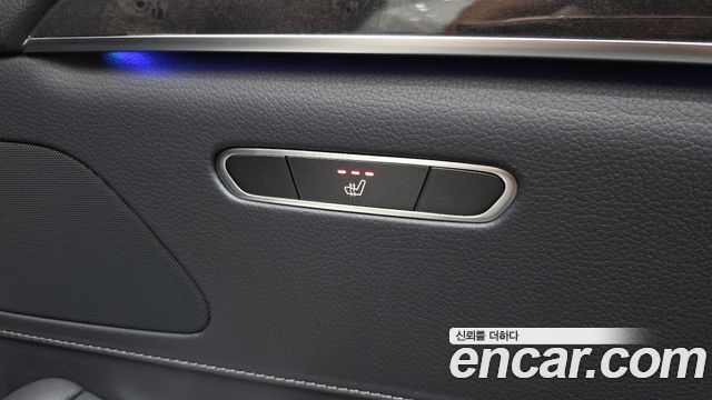 Mercedes-Benz S-Class 2020 — photo 24