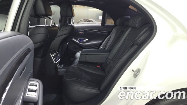Mercedes-Benz S-Class 2020 — photo 16