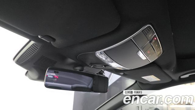 Mercedes-Benz S-Class 2020 — photo 27