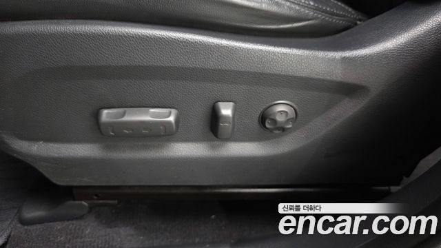 Hyundai Santafe 2013 — photo 25