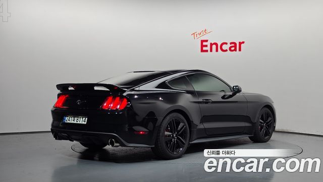 Ford Mustang 2016 — photo 2