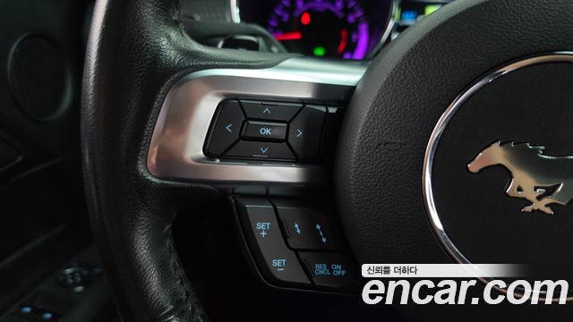 Ford Mustang 2016 — photo 14