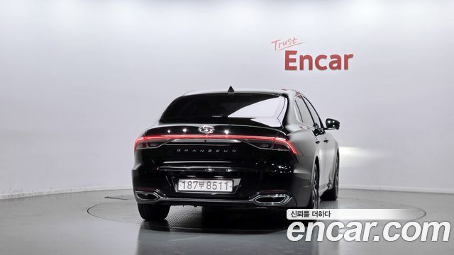 Hyundai Grandeur 2022 — photo 4