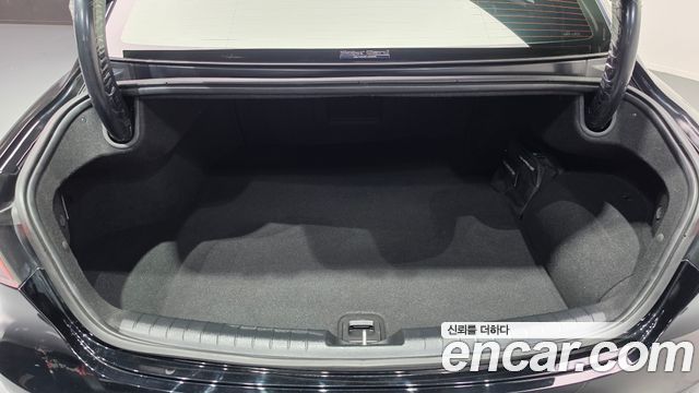 Hyundai Grandeur 2022 — photo 23