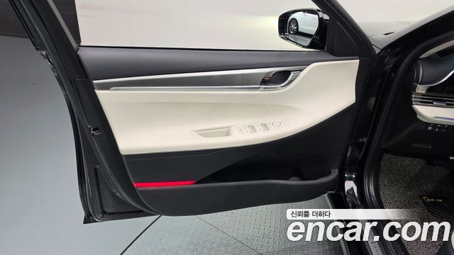 Hyundai Grandeur 2022 — photo 14