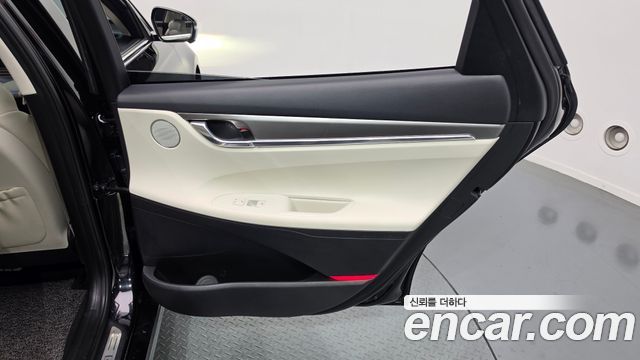 Hyundai Grandeur 2022 — photo 15