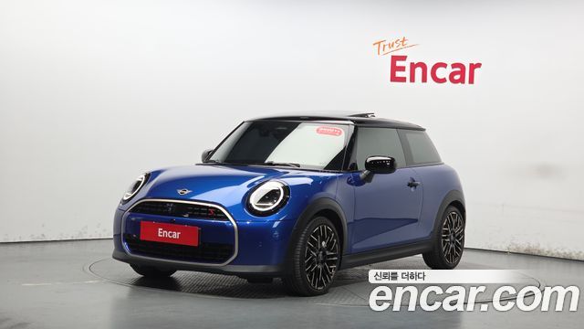 Mini Cooper 2025 — photo 34