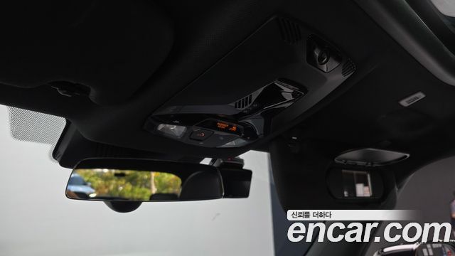 Mini Cooper 2025 — photo 23