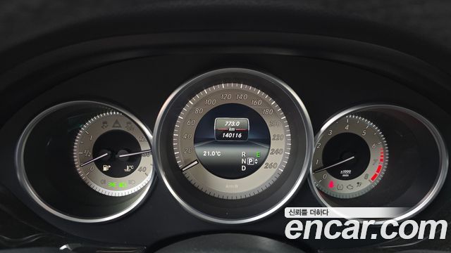 Mercedes-Benz CLS-Class 2015 — photo 8