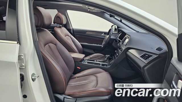 Hyundai Sonata 2017 — photo 17