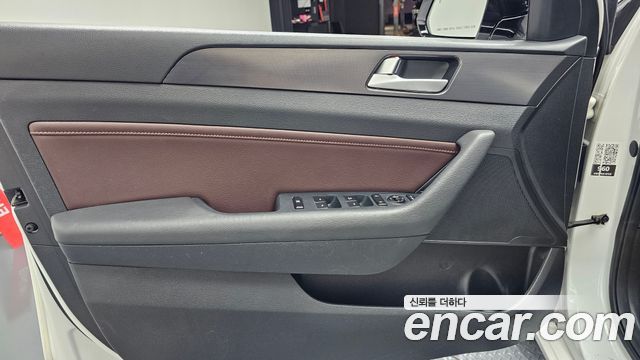 Hyundai Sonata 2017 — photo 14
