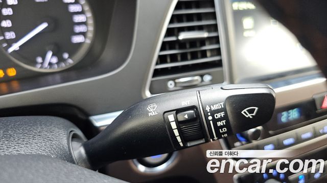 Hyundai Sonata 2017 — photo 29