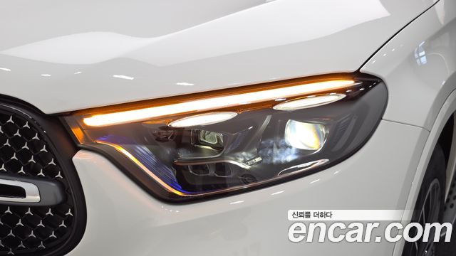 Mercedes-Benz GLC-Class 2024 — photo 8