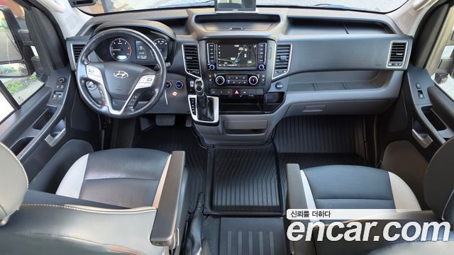 Hyundai Solati 2023 — photo 10