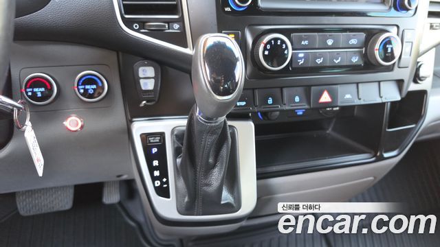 Hyundai Solati 2023 — photo 12