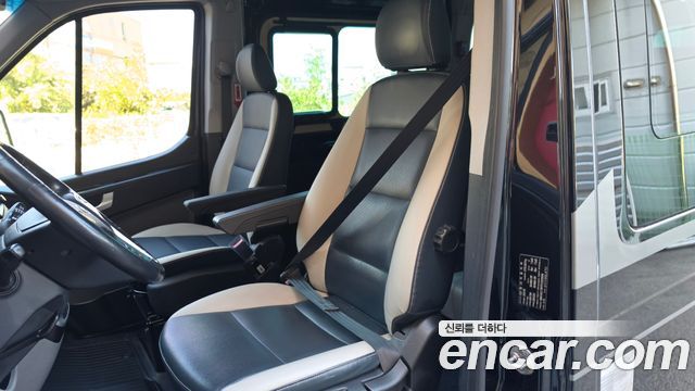 Hyundai Solati 2023 — photo 17