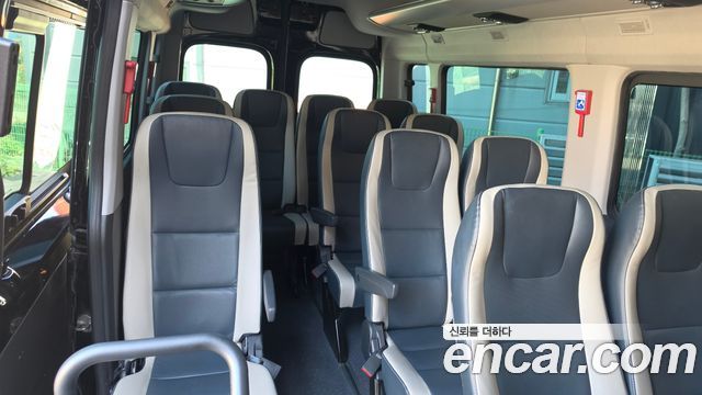 Hyundai Solati 2023 — photo 27