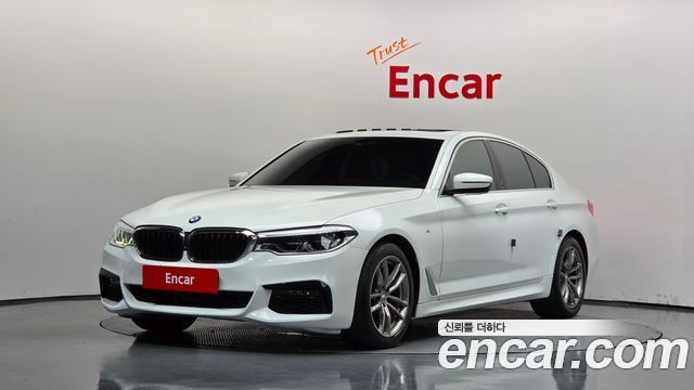 BMW 5-Series 2020 — photo 1