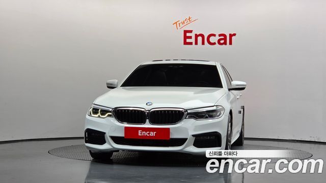 BMW 5-Series 2020 — photo 3