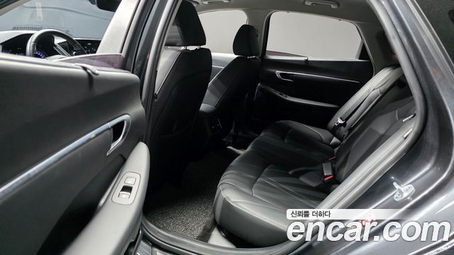 Hyundai Sonata 2020 — photo 18