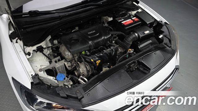 Hyundai AVANTE 2017 — photo 6