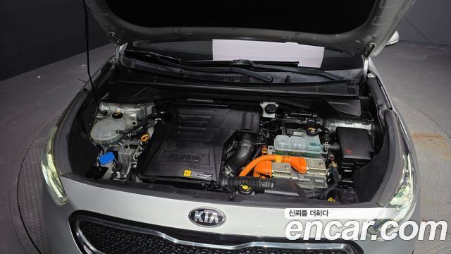 Kia Niro 2018 — photo 6
