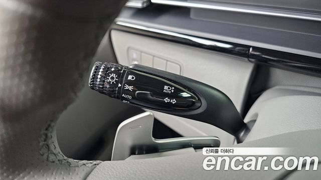 Hyundai Staria 2025 — photo 29